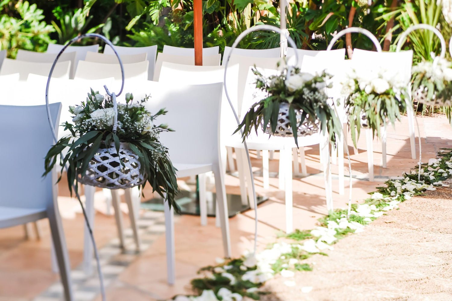 Ile kosztują kwiaty na wesele i salę weselną? - Flower Store