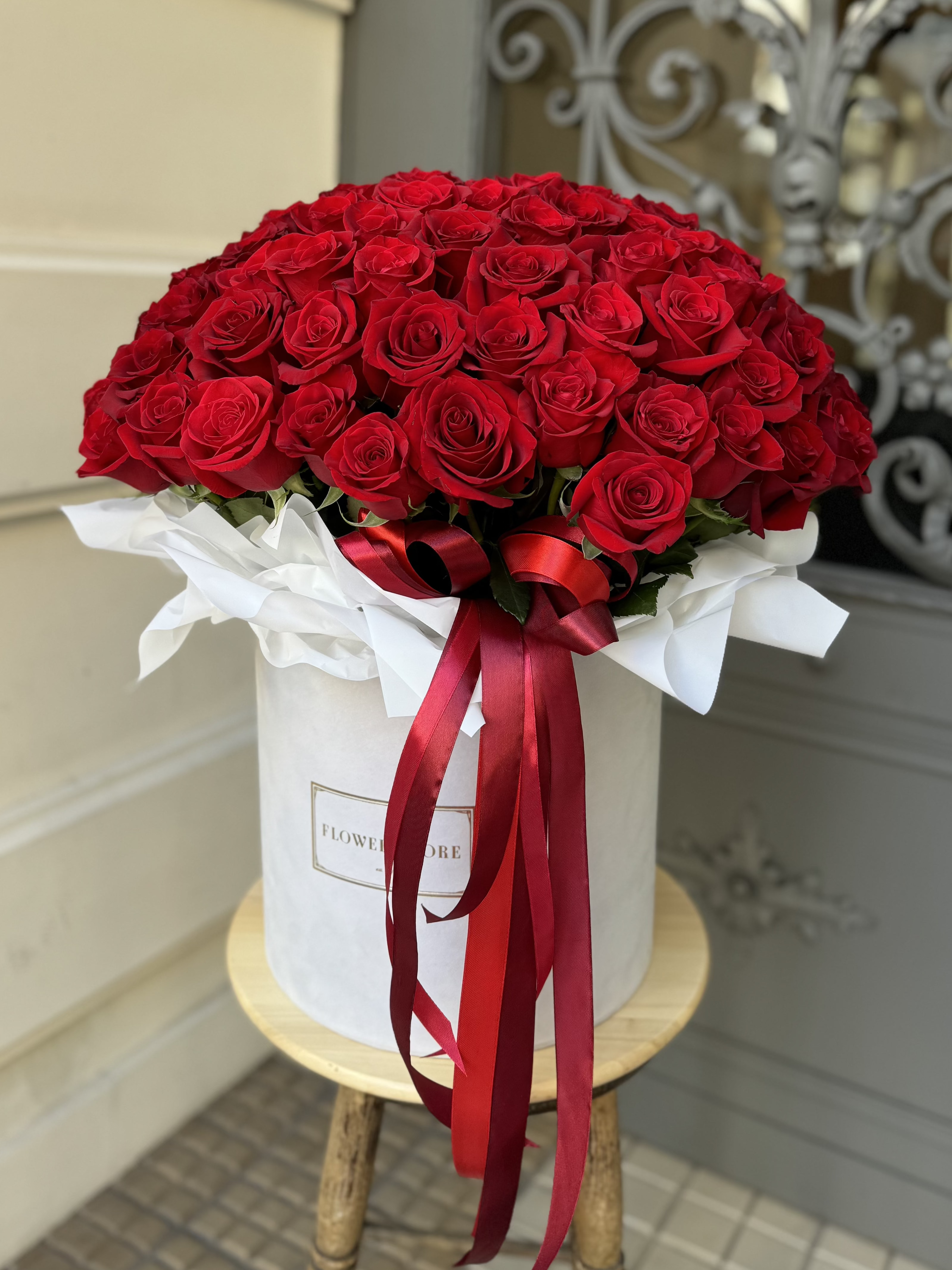 101 Red Rose Love