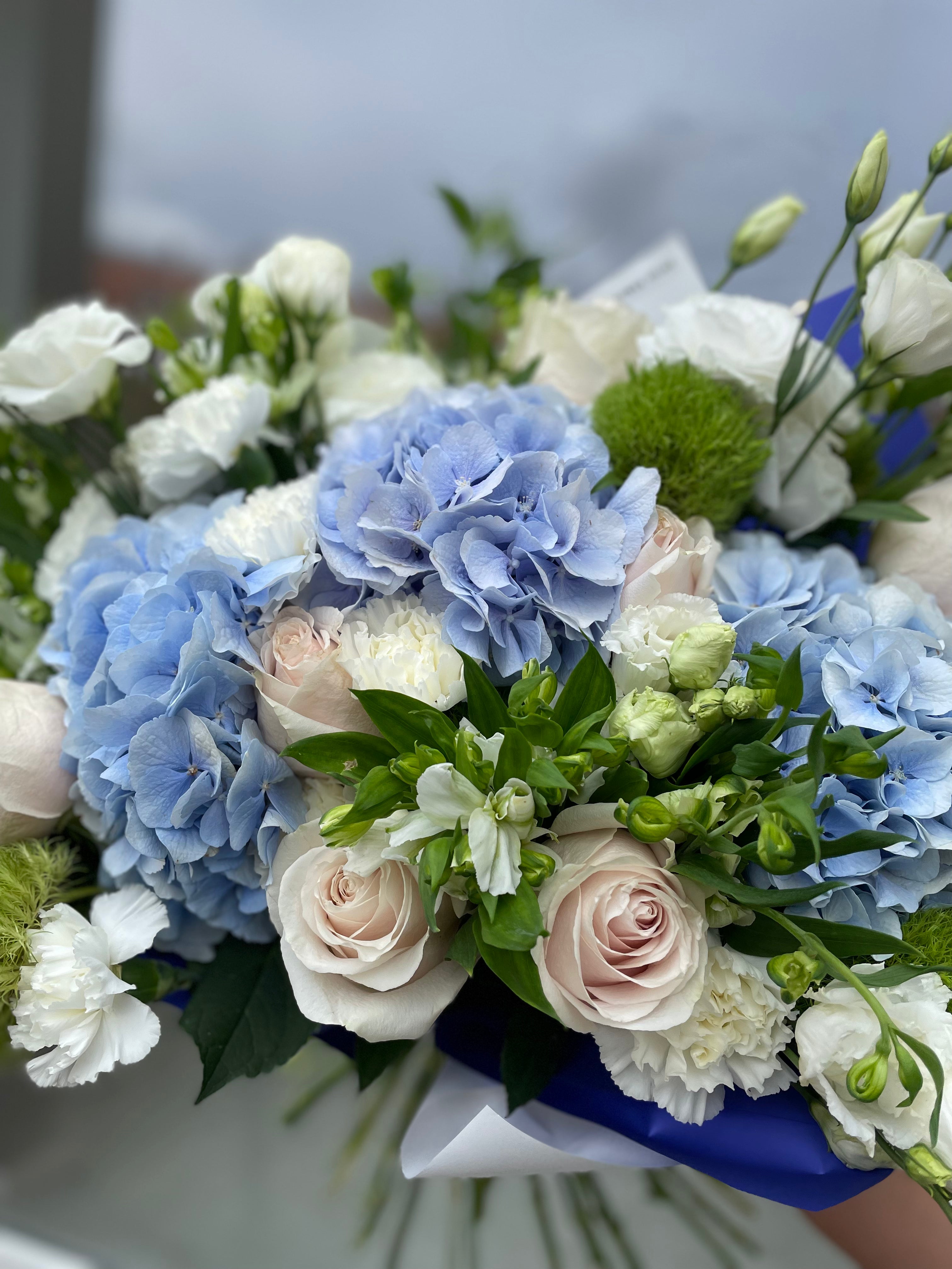 Bukiet Kwiatów Pachnący Świtem