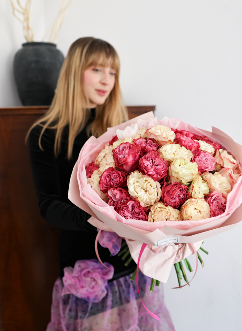 Bukiet Róż Mix „Subtelny Urok”