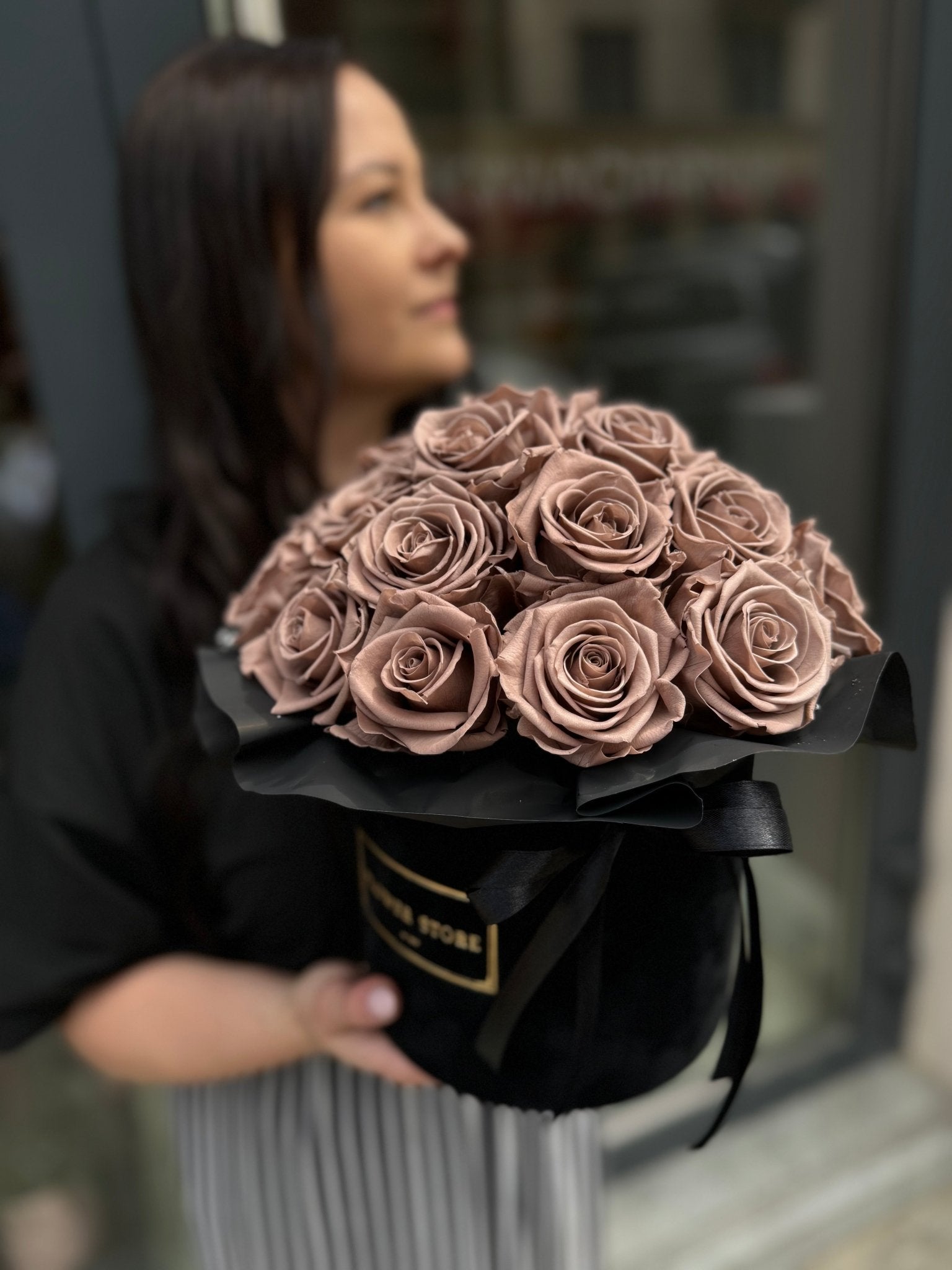 Wieczne róże Midnight toffie Nowość - kwiaty Flower Store Warszawa