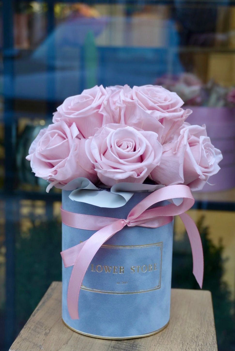 Wieczne róże w odcieniu brudnego różu - kwiaty Flower Store Warszawa