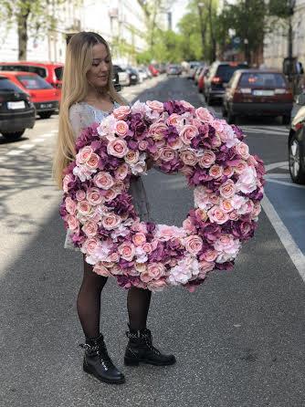 Wreath on the door of the Grande Exclusive