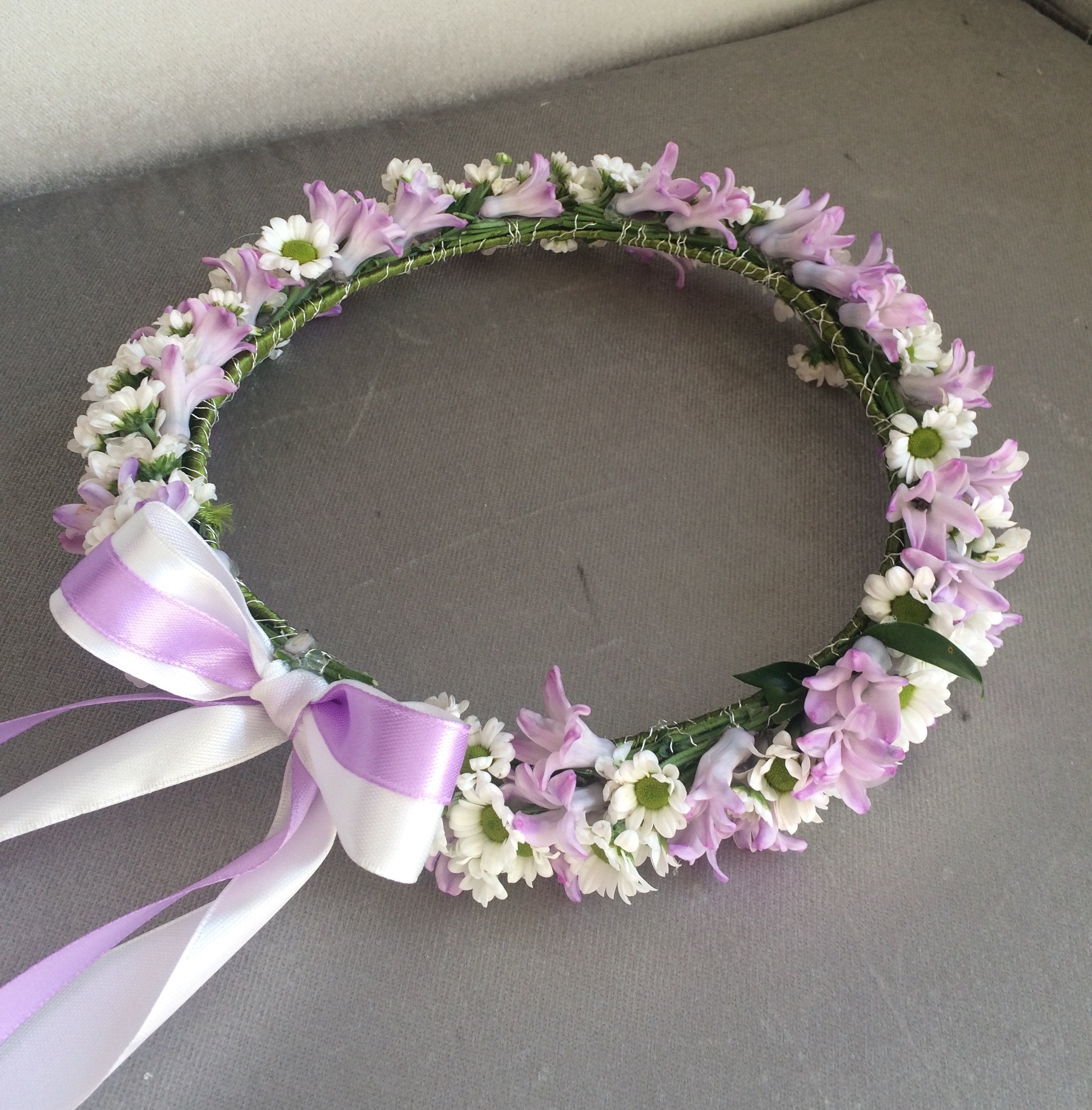 Head wreath - vivid, purple-white flowers