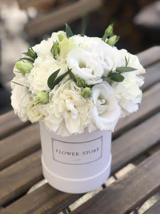 Box komunijny - kwiaty żywe - kwiaty Flower Store Warszawa