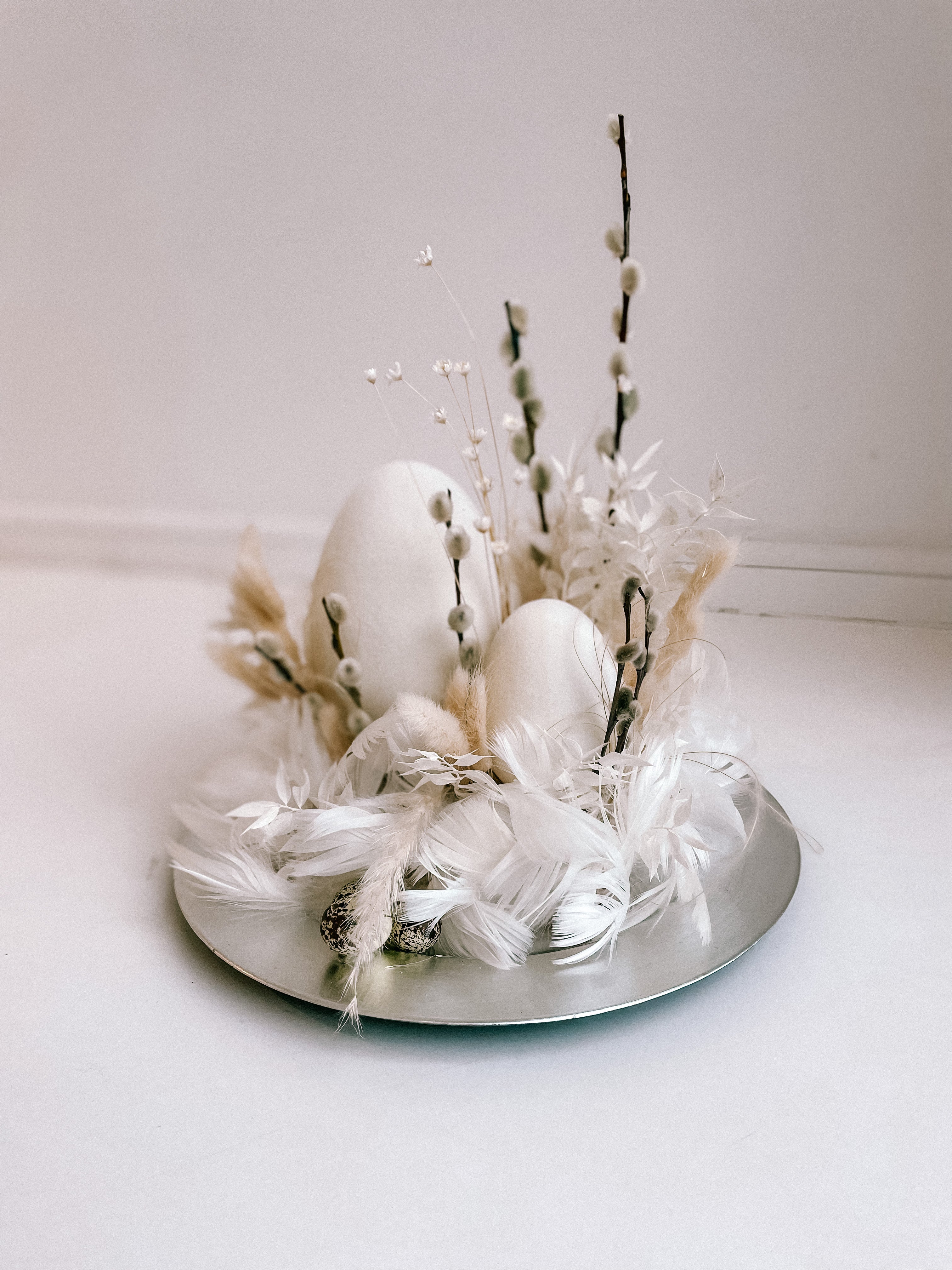 Easter plate - white egg