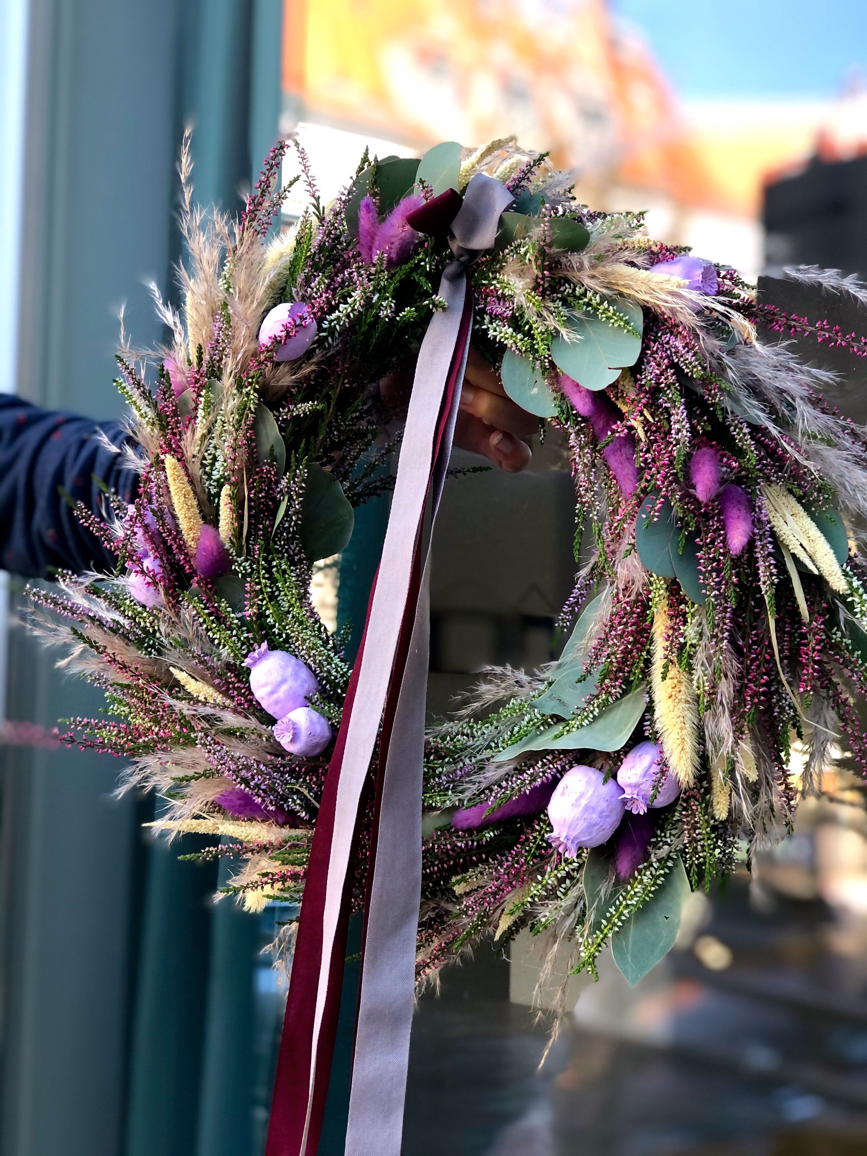 Wreath on the door- Jesi<t21>for delicacy