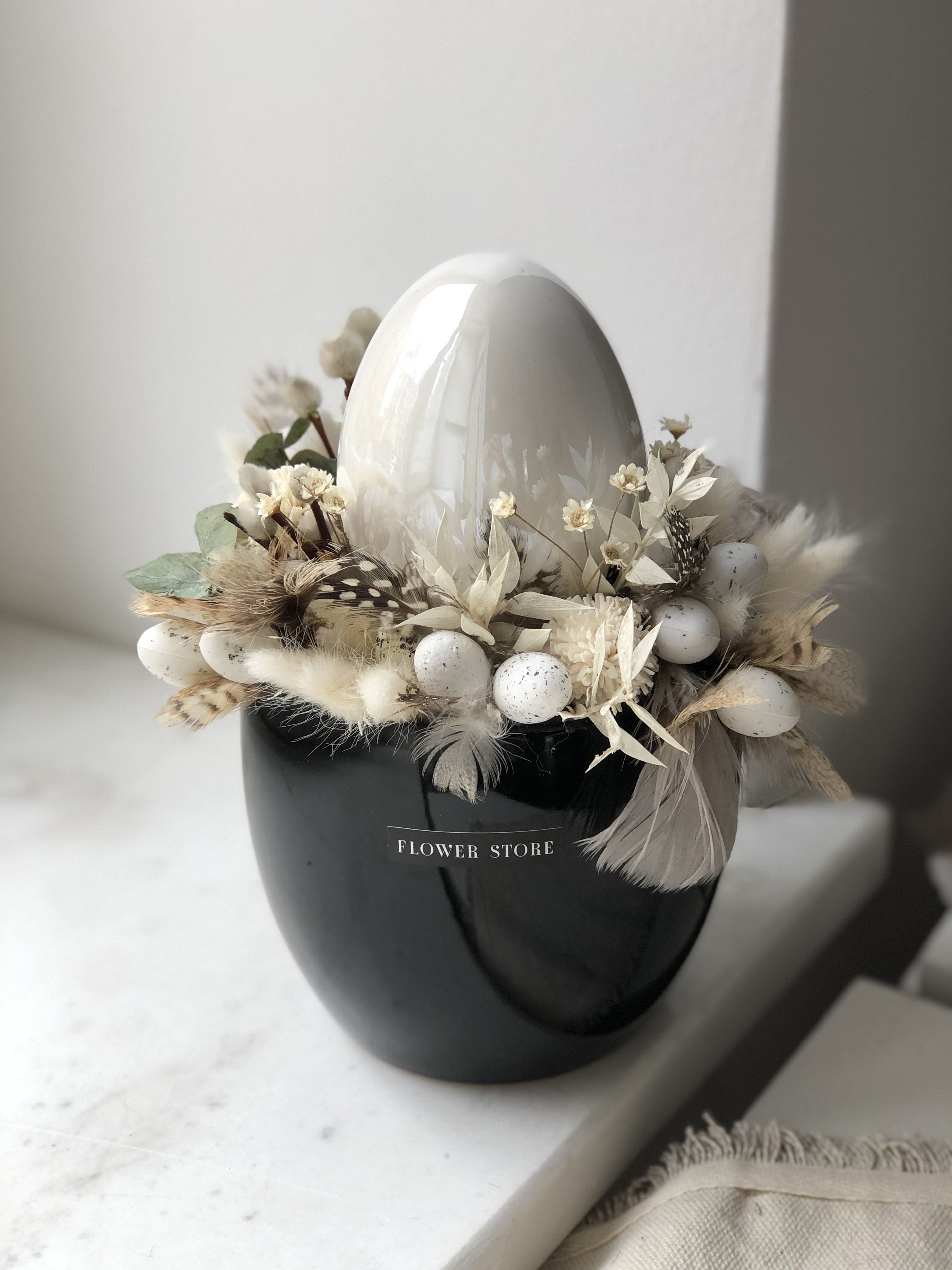 Easter lightness in a ceramic pot