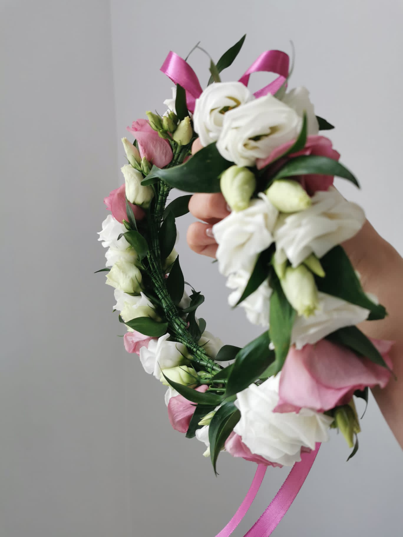 NO2 wreath- live flowers