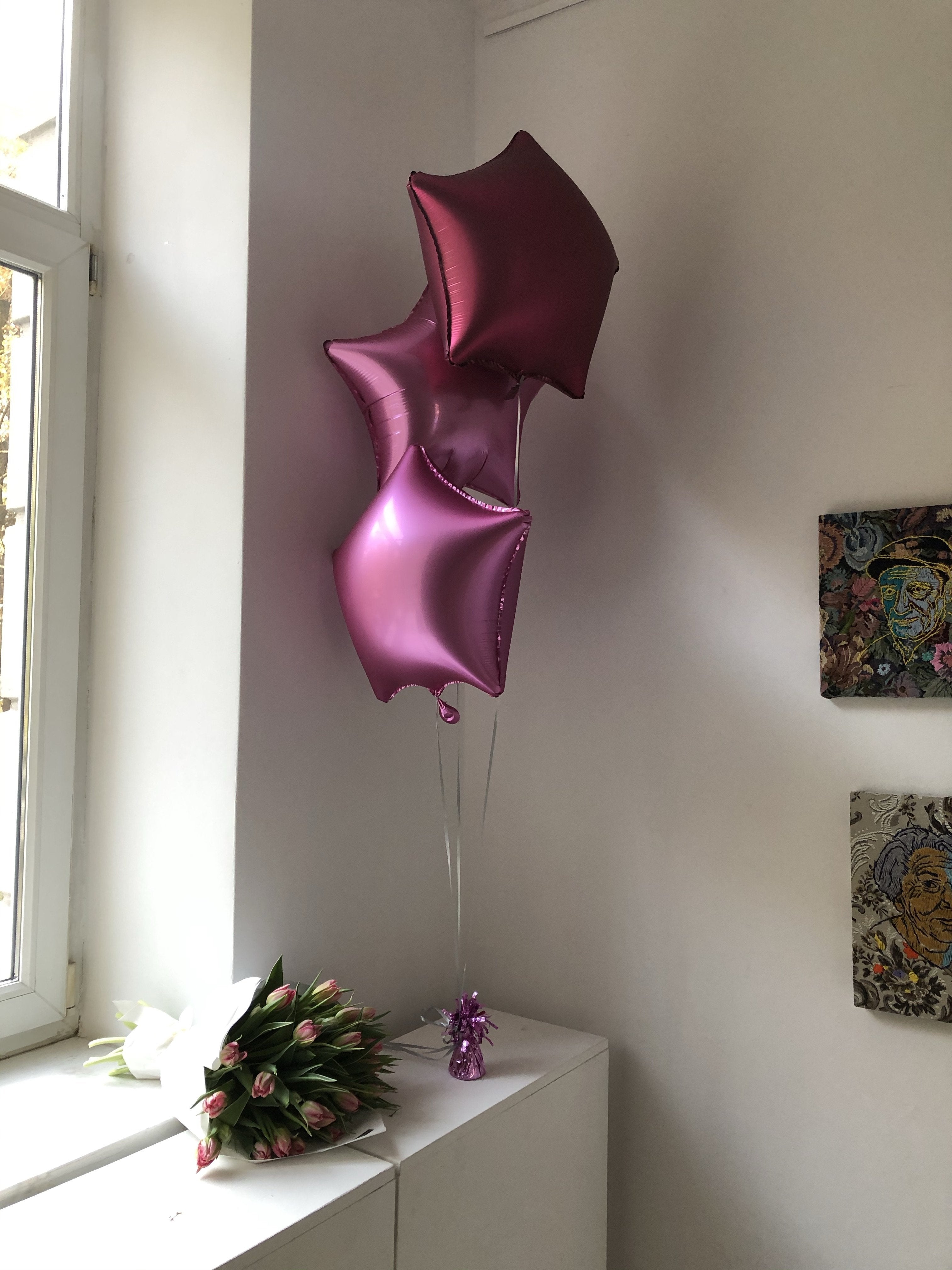 3 helium balloons