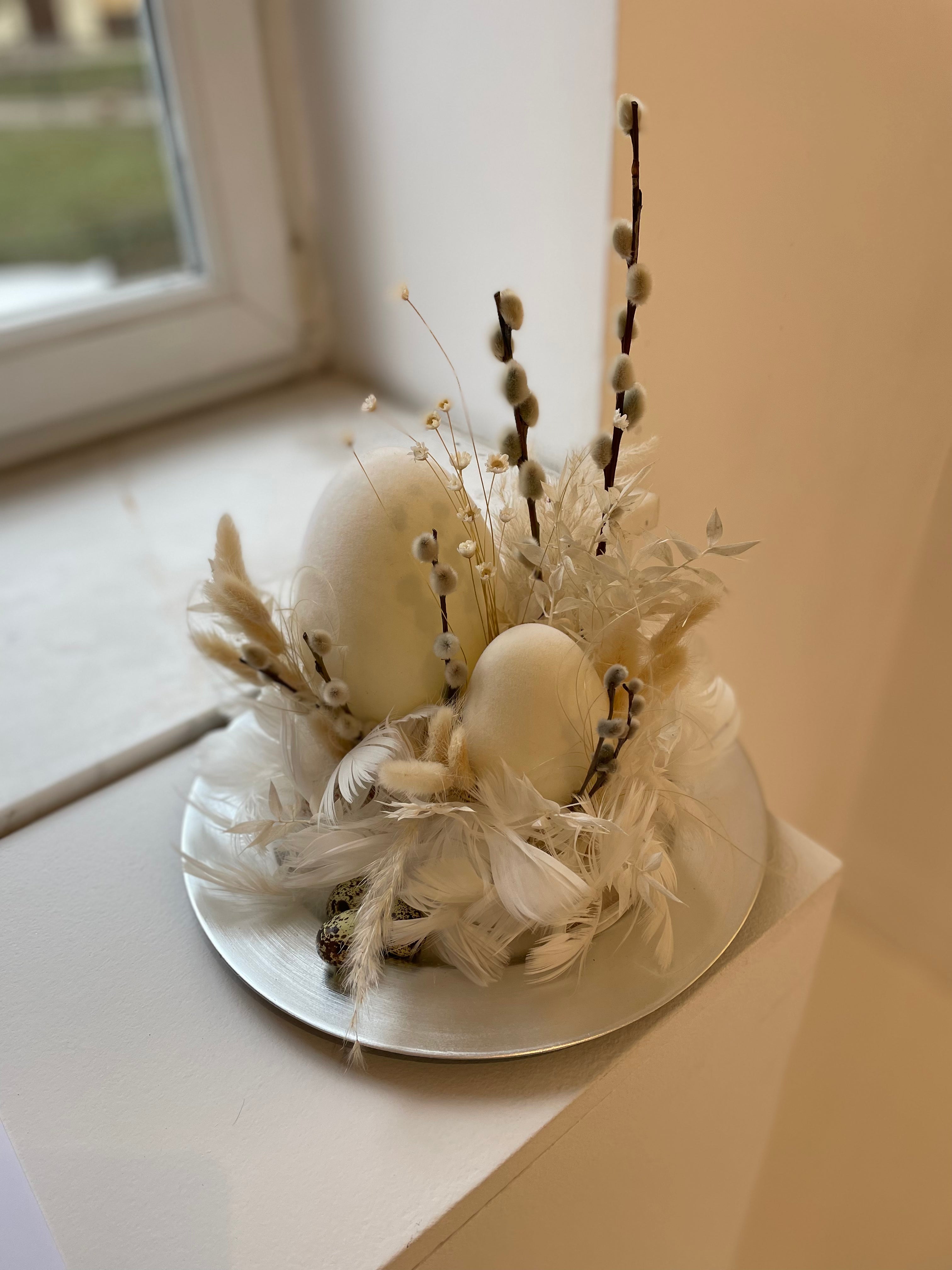 Easter plate - white egg
