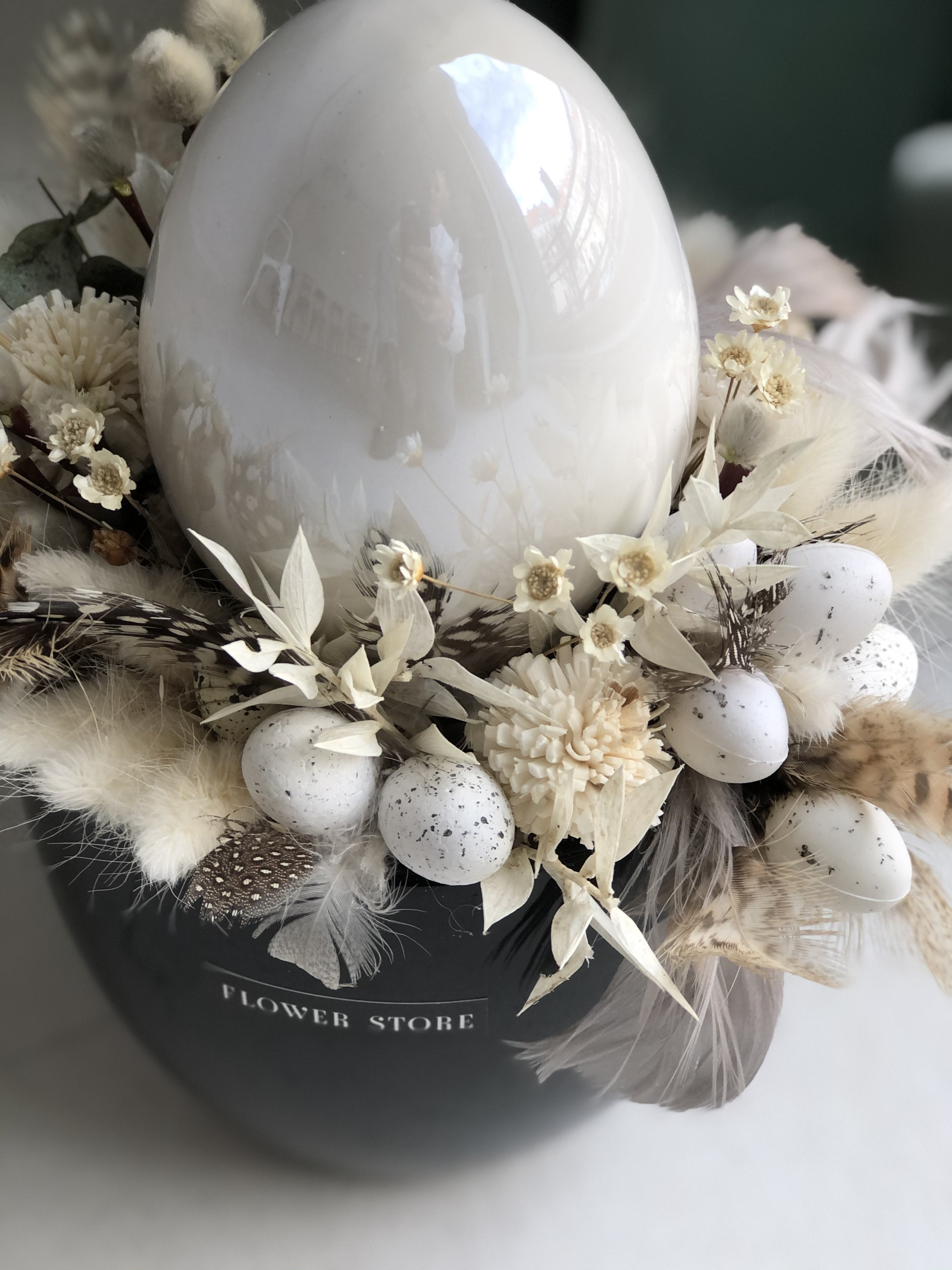 Easter lightness in a ceramic pot