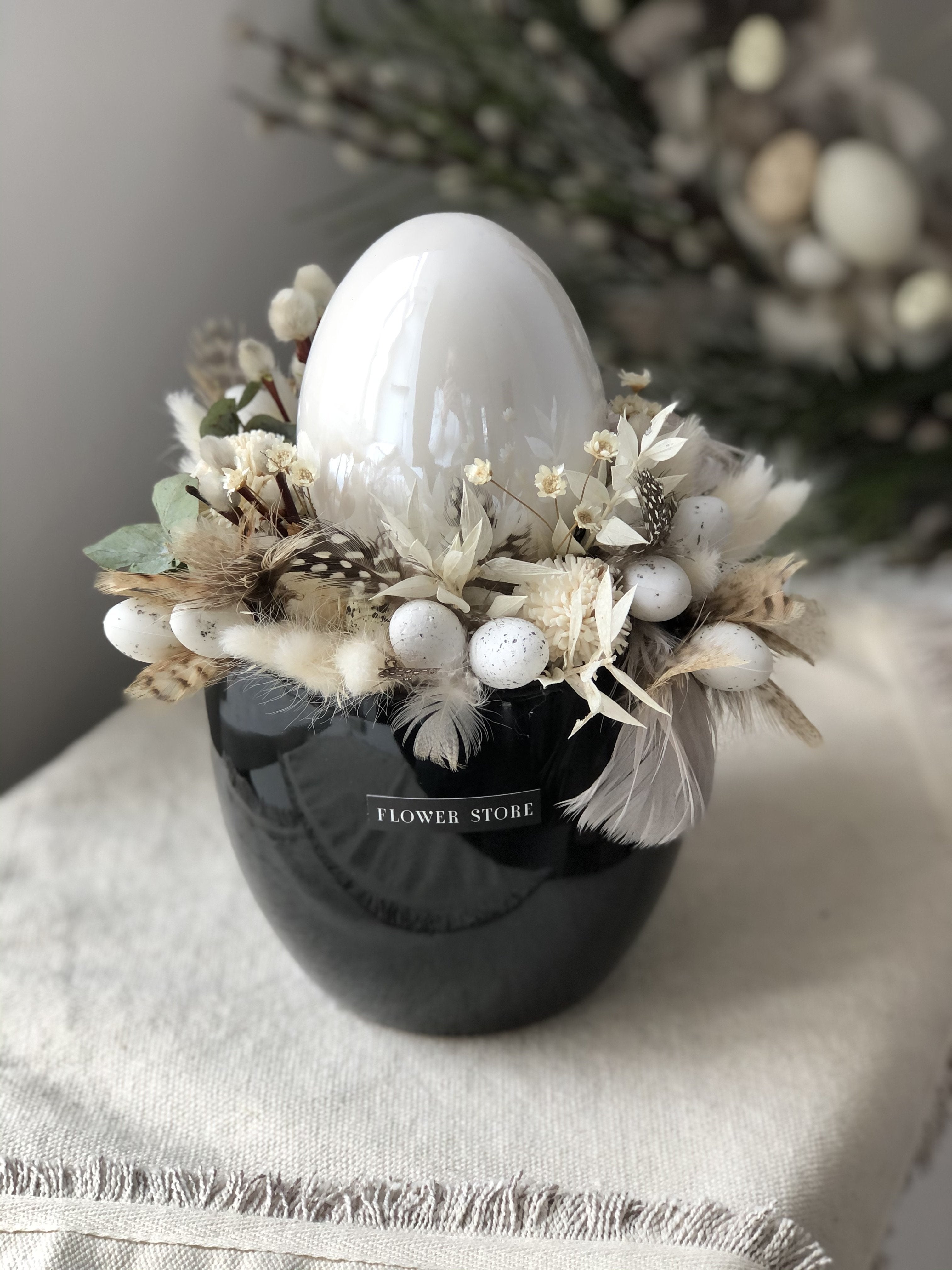 Easter lightness in a ceramic pot