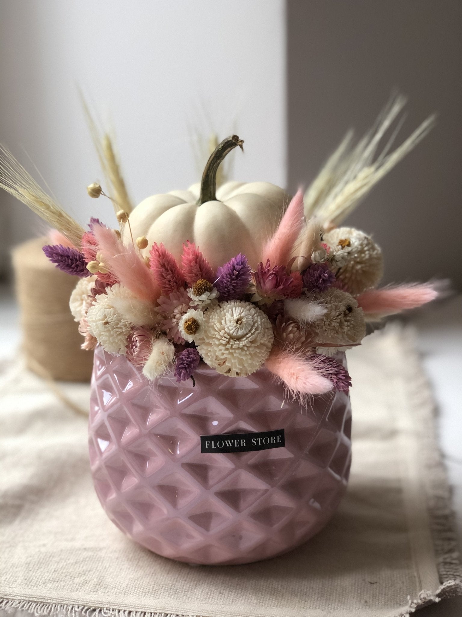 Jesienny róż - dynia - kwiaty Flower Store Warszawa