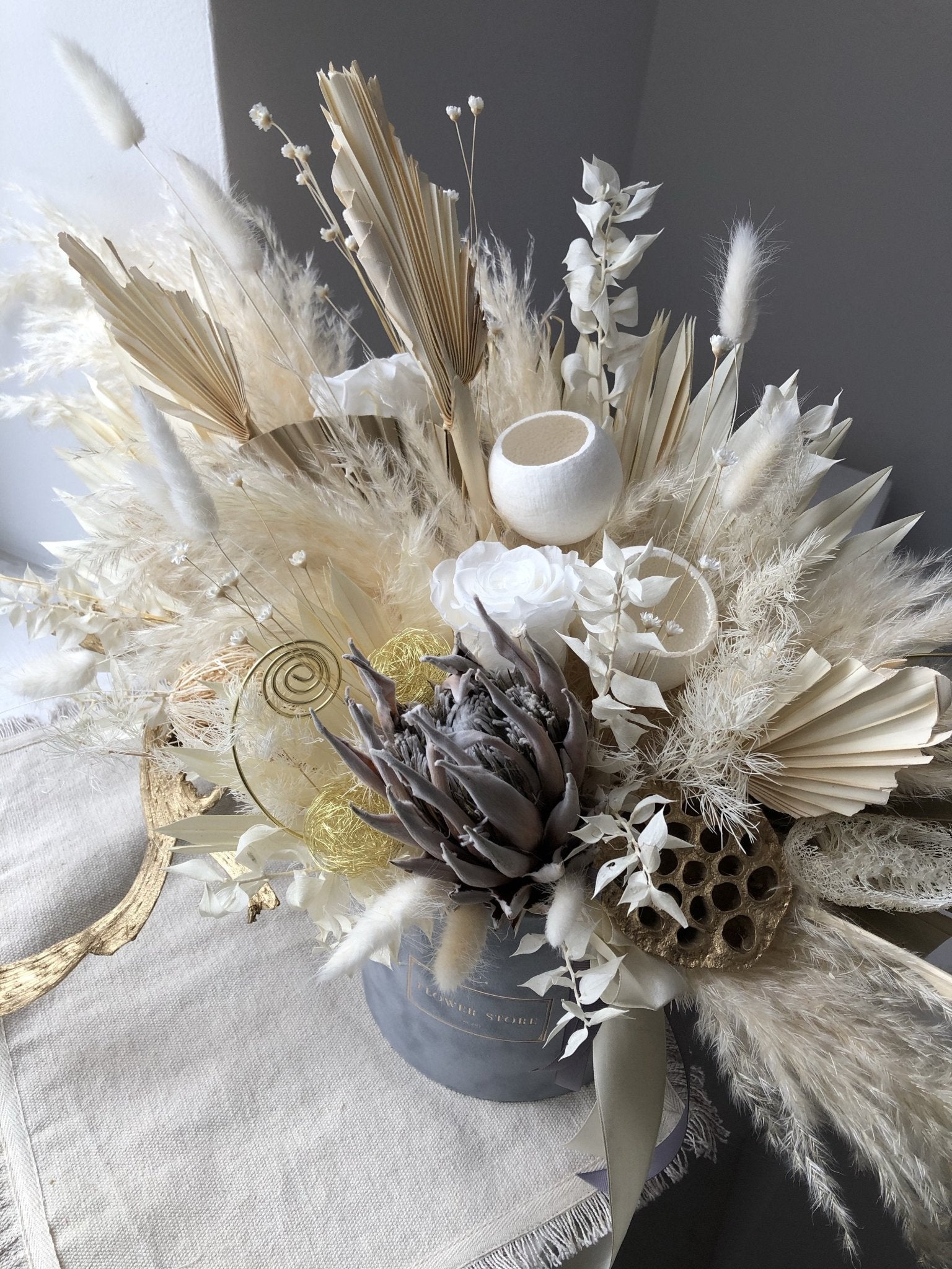 Suszona kompozycja gold - kwiaty Flower Store Warszawa