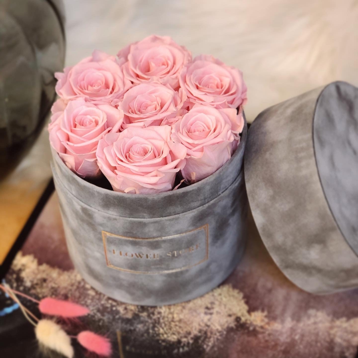 Wieczne róże flowerbox flokowany - kilka kolorów - kwiaty Flower Store Warszawa