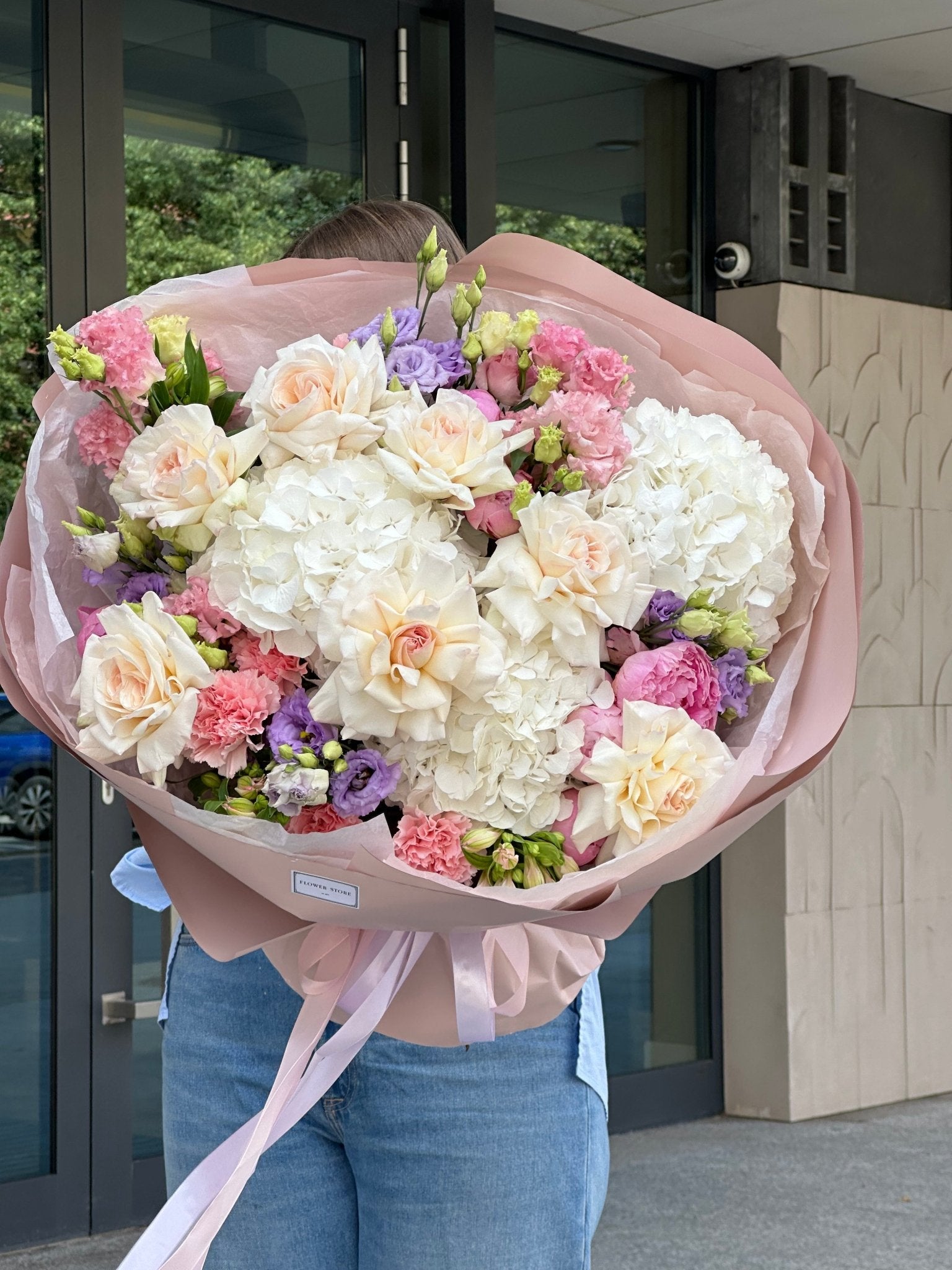 Jak dobrać rozmiar kompozycji na recepcję? Proporcje do lad i biura. - Flower Store