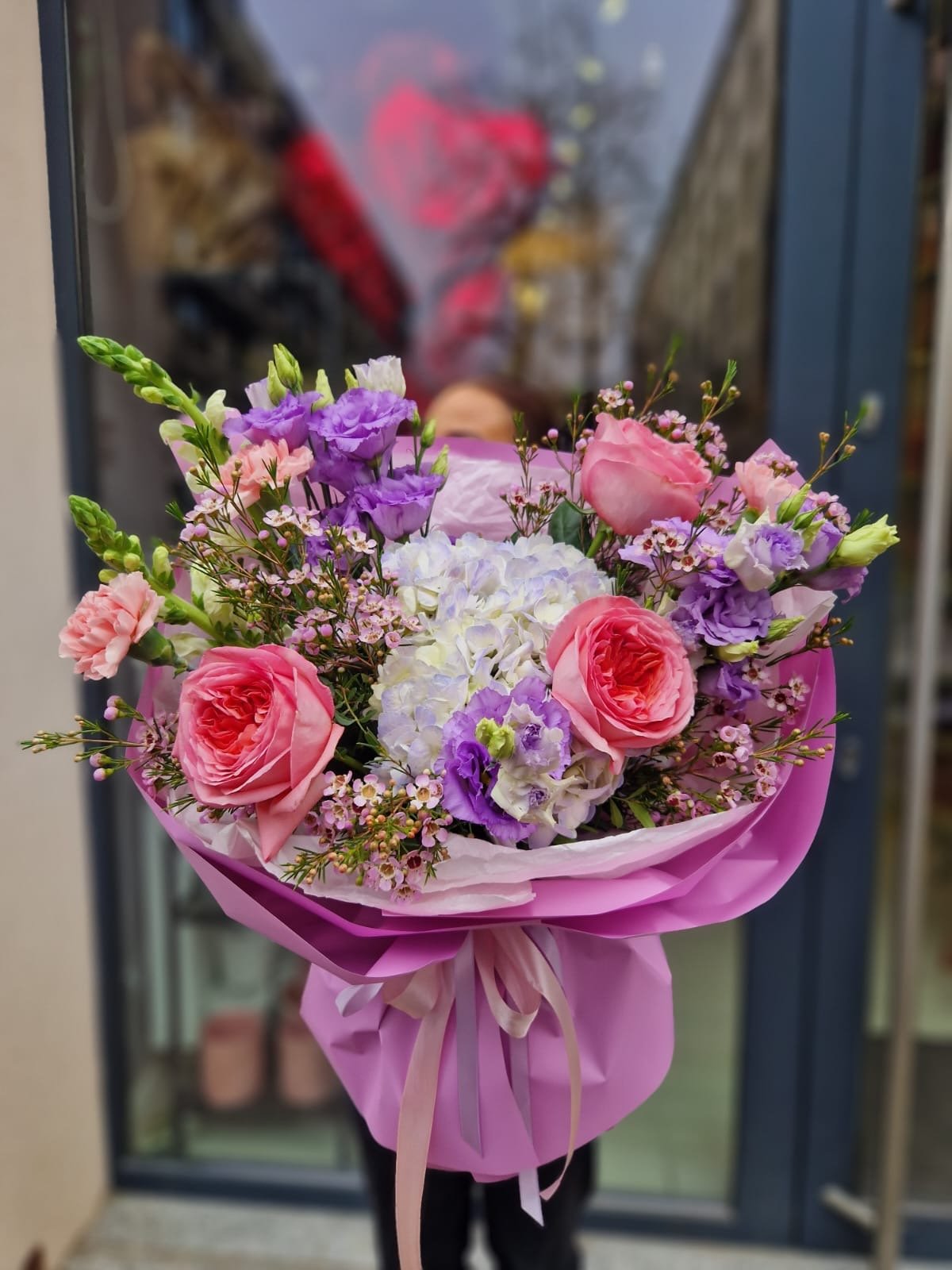 Sexy Pink N Blue Flower Bouquet