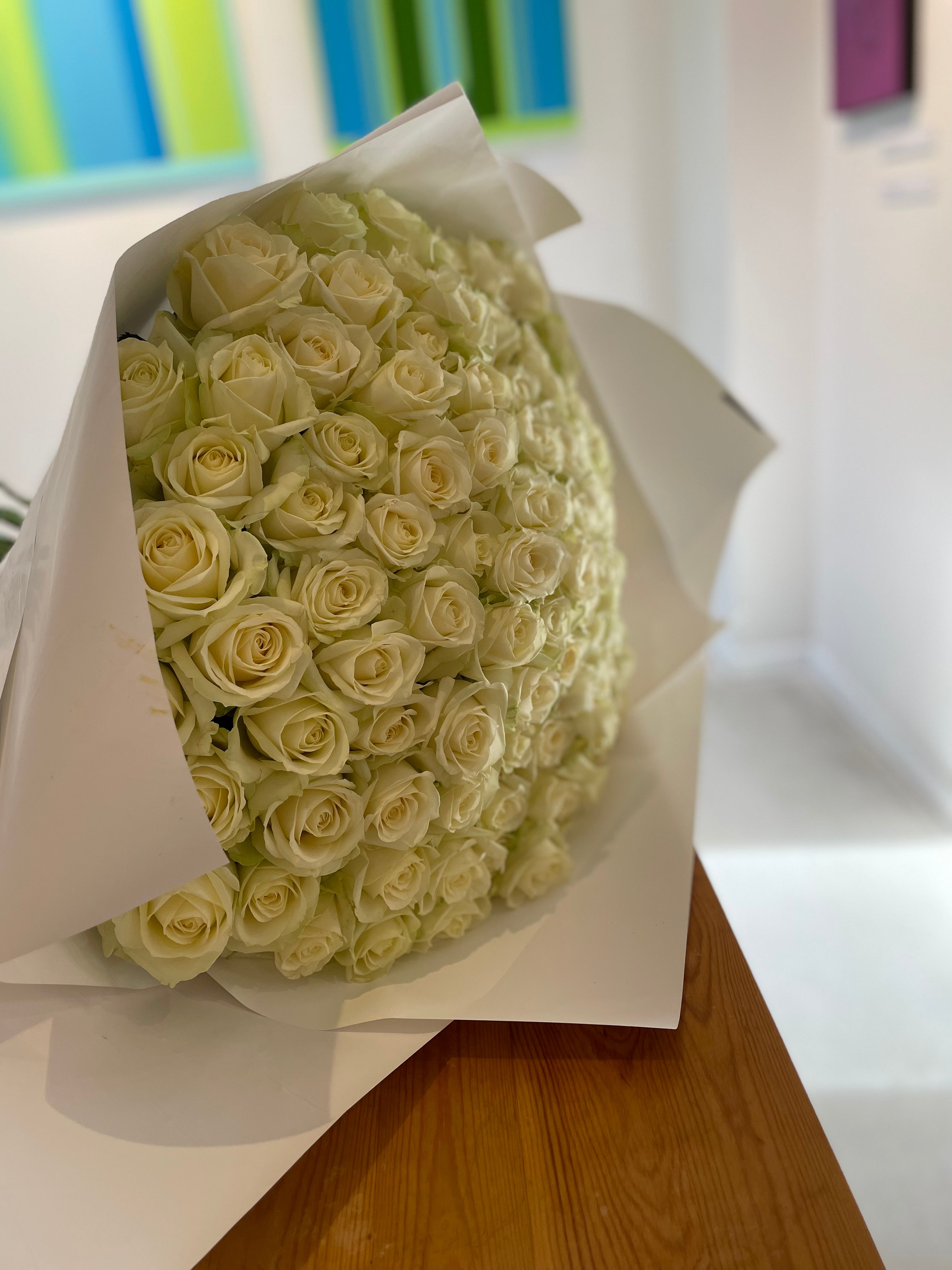 Букет из 101 белой розы.