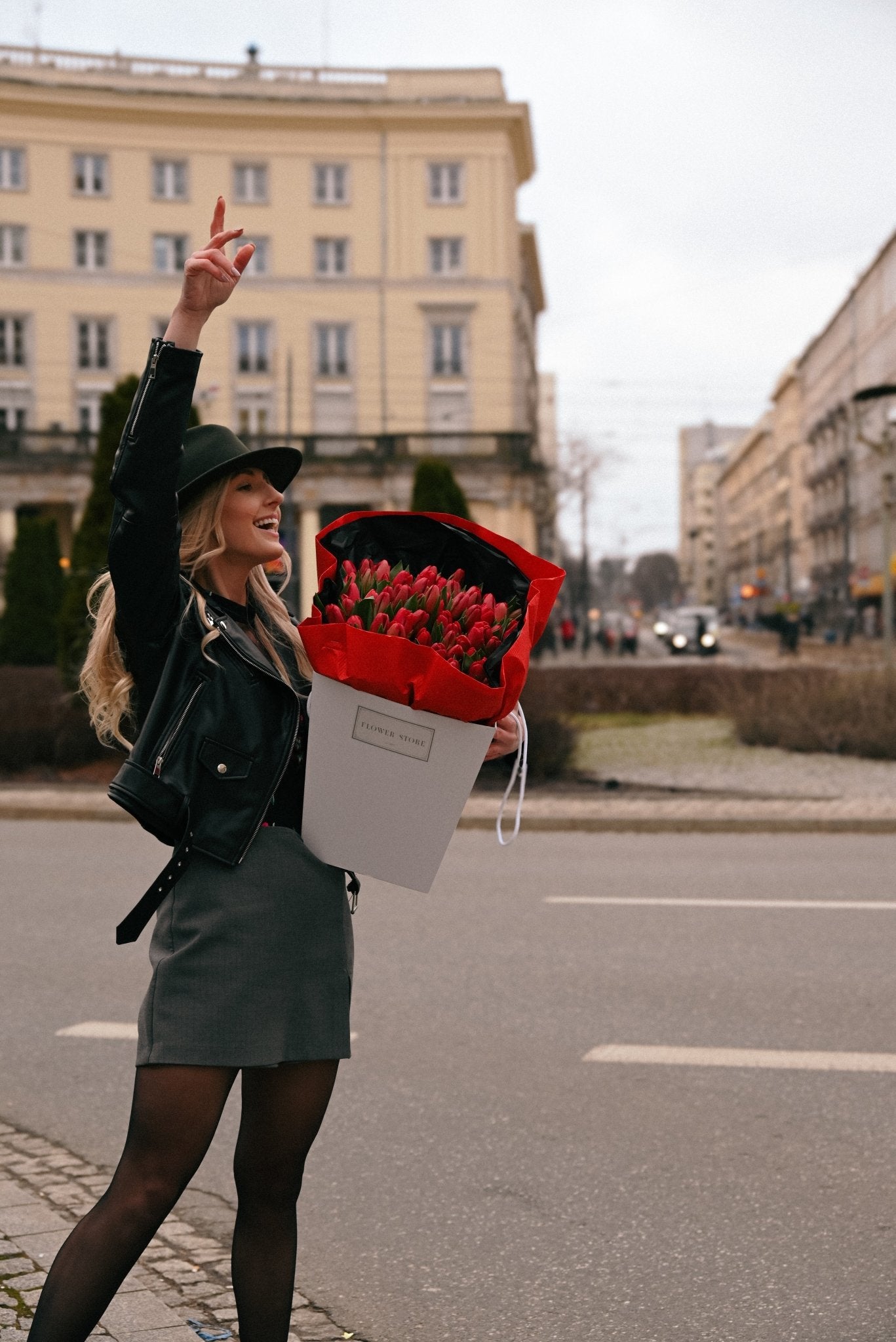 Bukiet Czerwonych Tulipanów - kwiaty Flower Store Warszawa