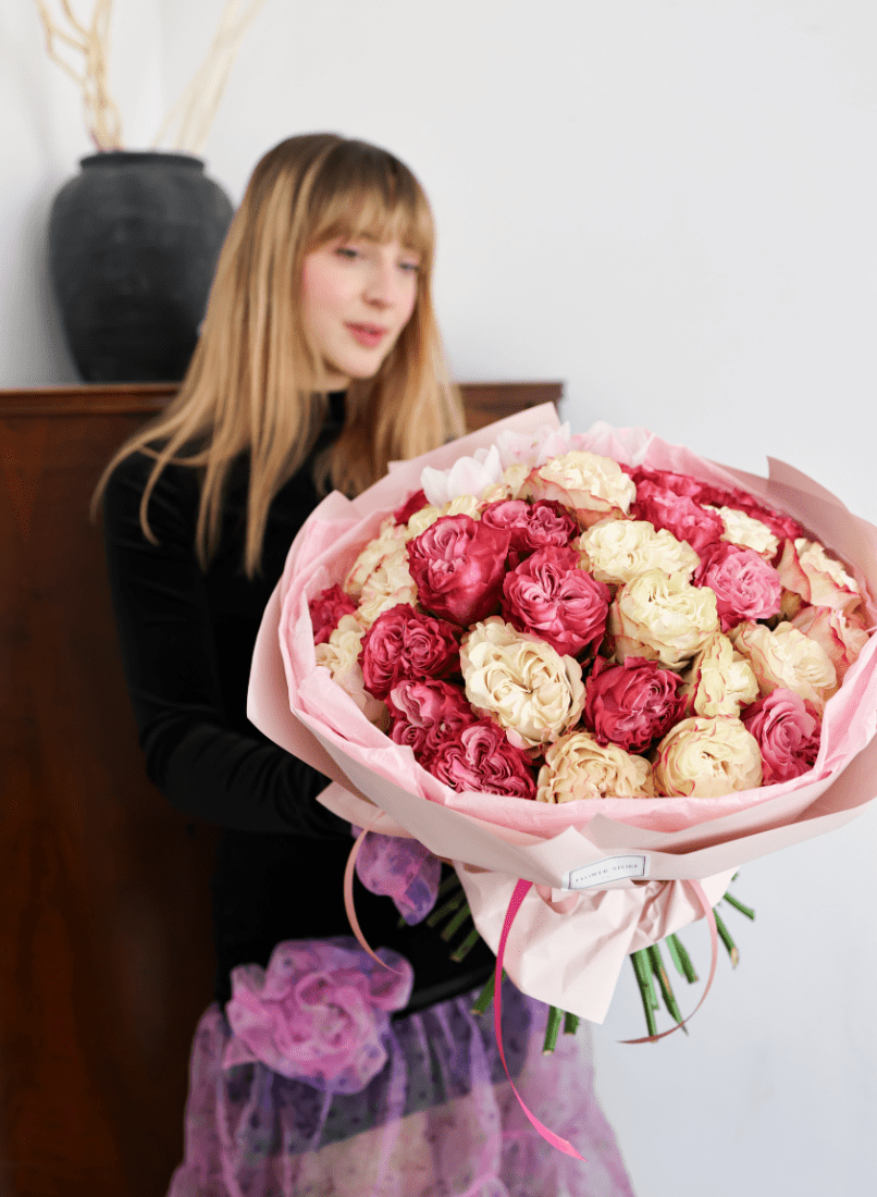 Bukiet Róż Mix „Subtelny Urok” - kwiaty Flower Store Warszawa