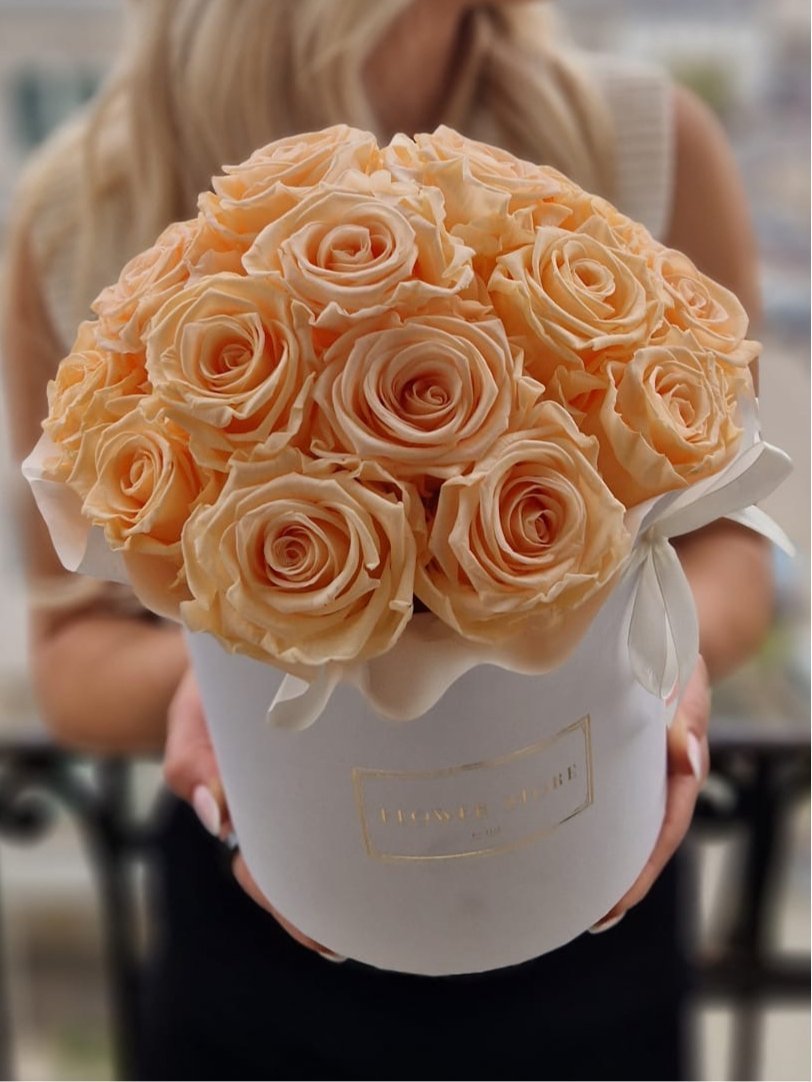 Herbaciane wieczne róże - kwiaty Flower Store Warszawa