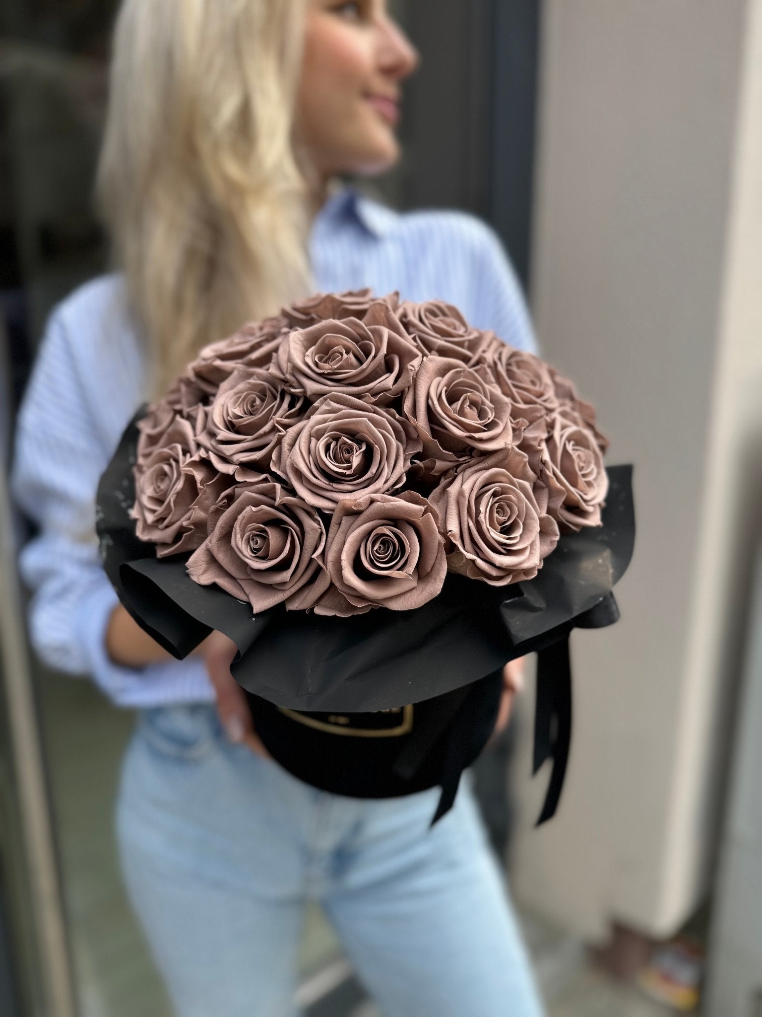 Wieczne róże Midnight toffie Nowość - kwiaty Flower Store Warszawa