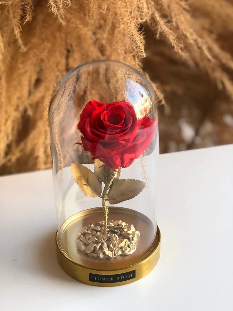 Pre-order Zestaw prezentowy Jedwabna róża “Konik Mazurski” biel i wieczna róża w szkle