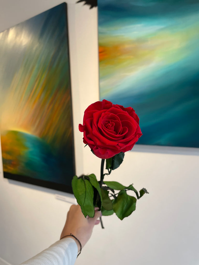Wieczna róża na łodydze