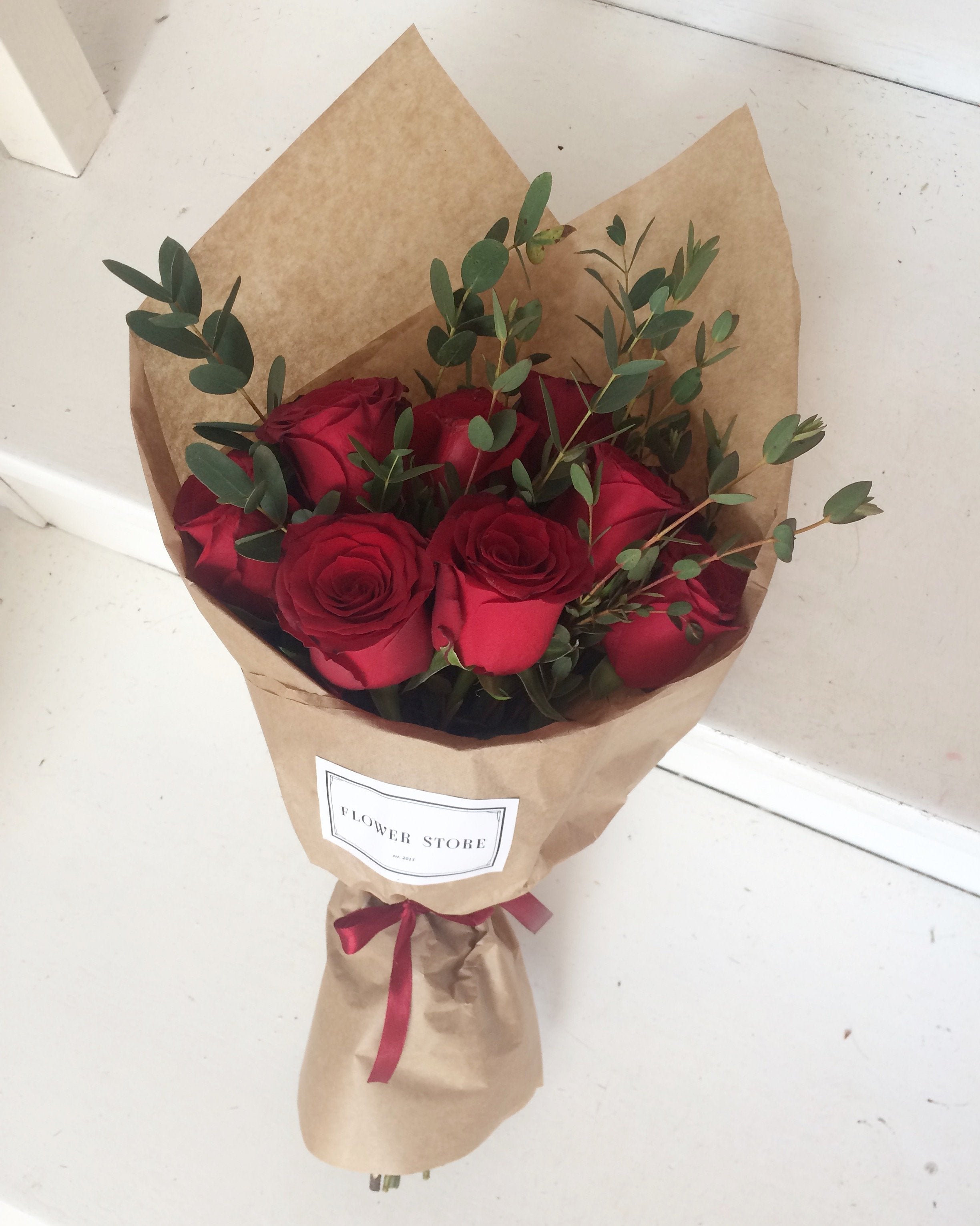 Bouquet of red roses - live flowers