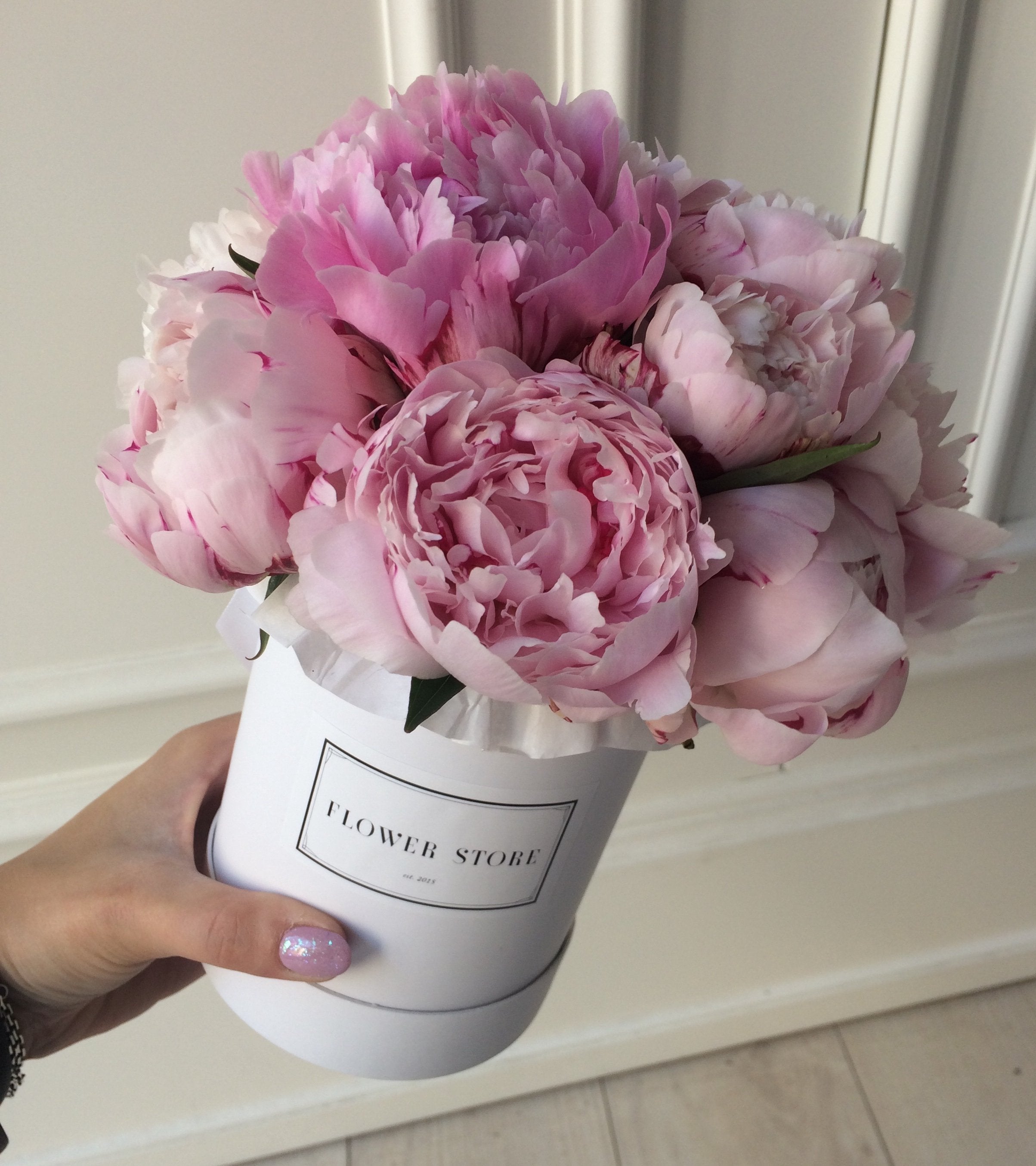 Small white box with peonies - live flowers