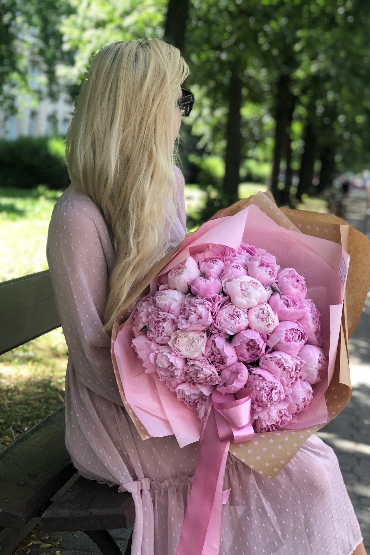 Peonie bukiet - kwiaty żywe