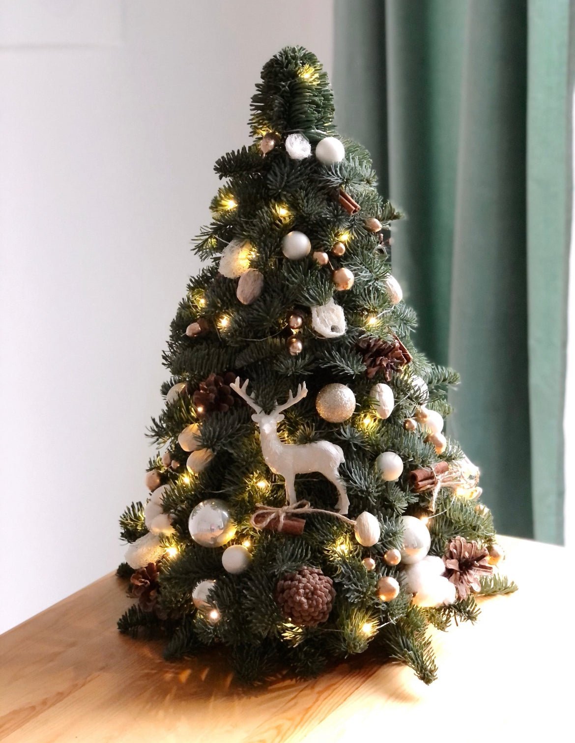 Choinka - Marry Christmas - żywa - kwiaty Flower Store Warszawa