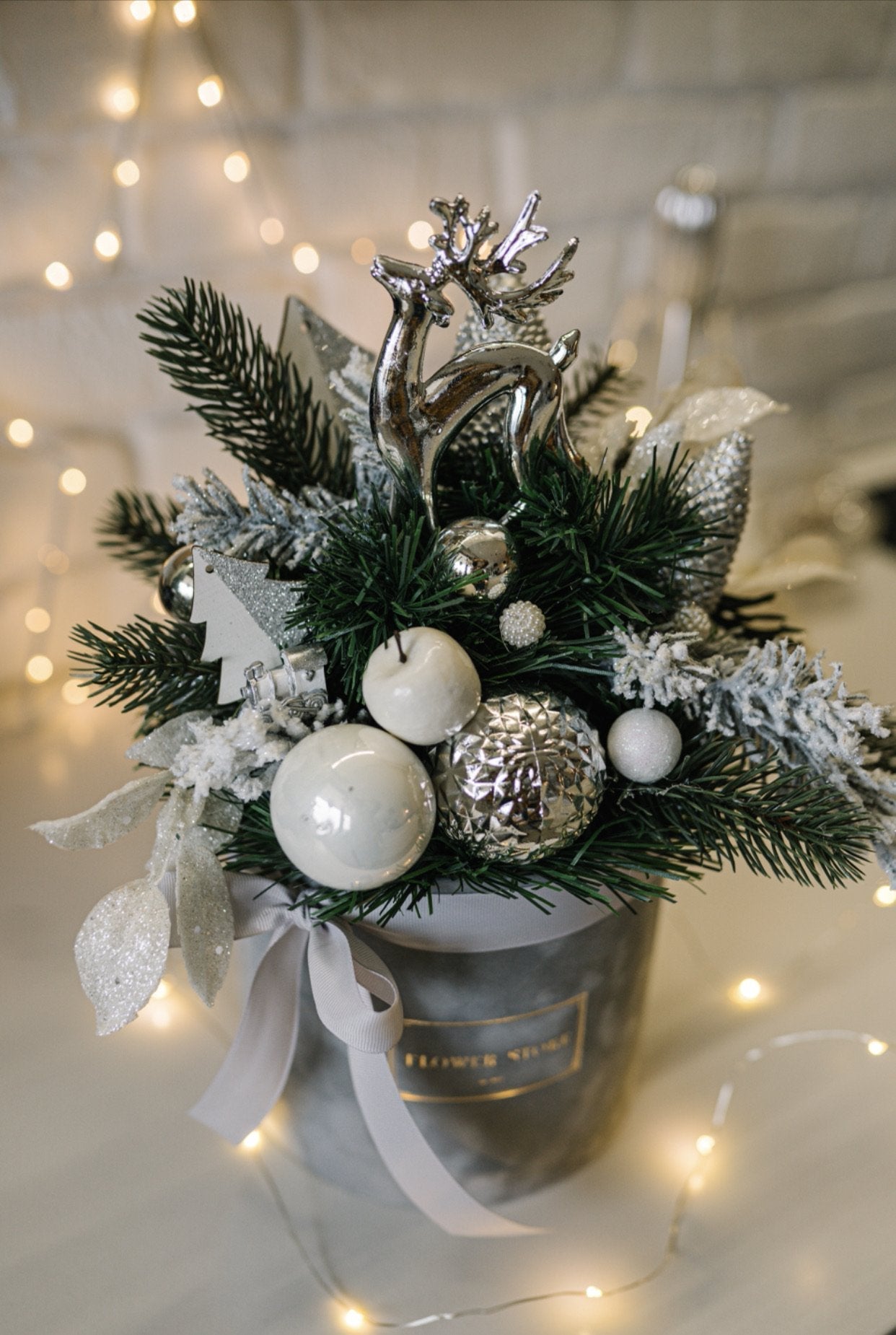 Flokowany szary flowerbox - kwiaty Flower Store Warszawa