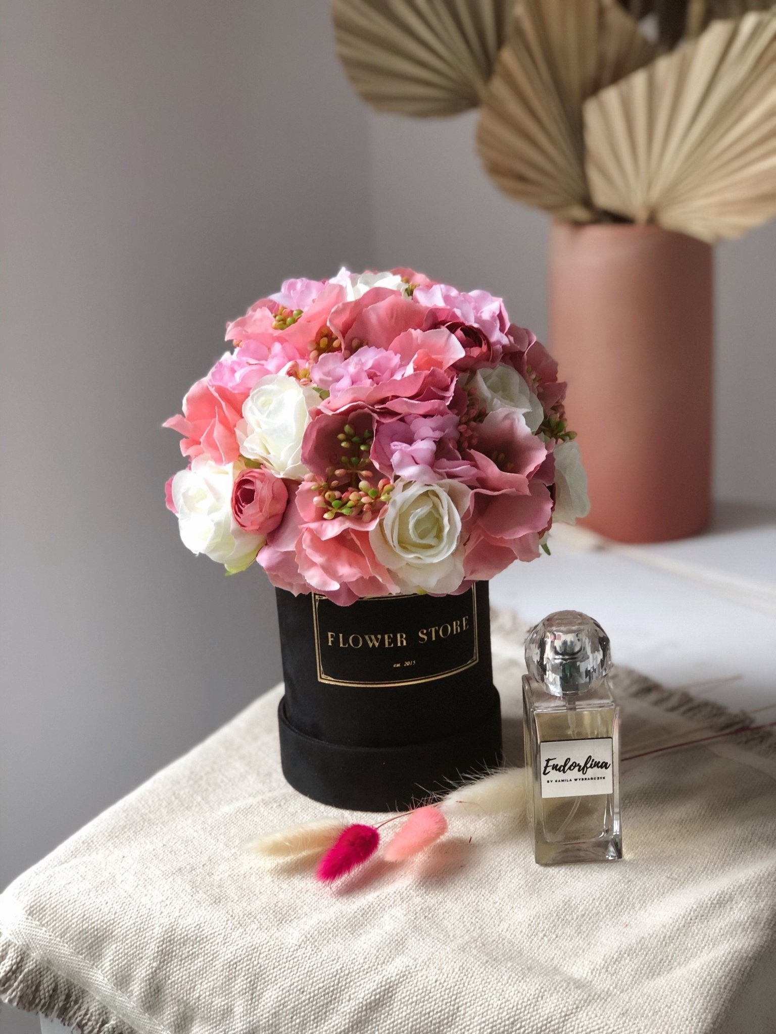 Flowerbox Endorfina - kwiaty sztuczne - kwiaty Flower Store Warszawa