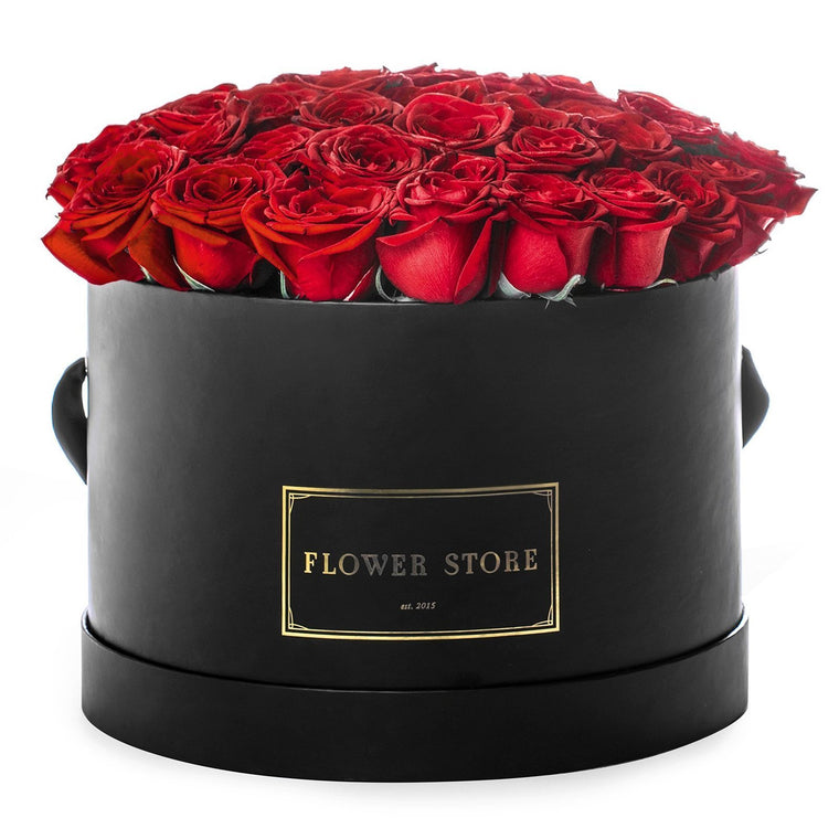 Czarny grande box z czerwonymi różami - kwiaty żywe