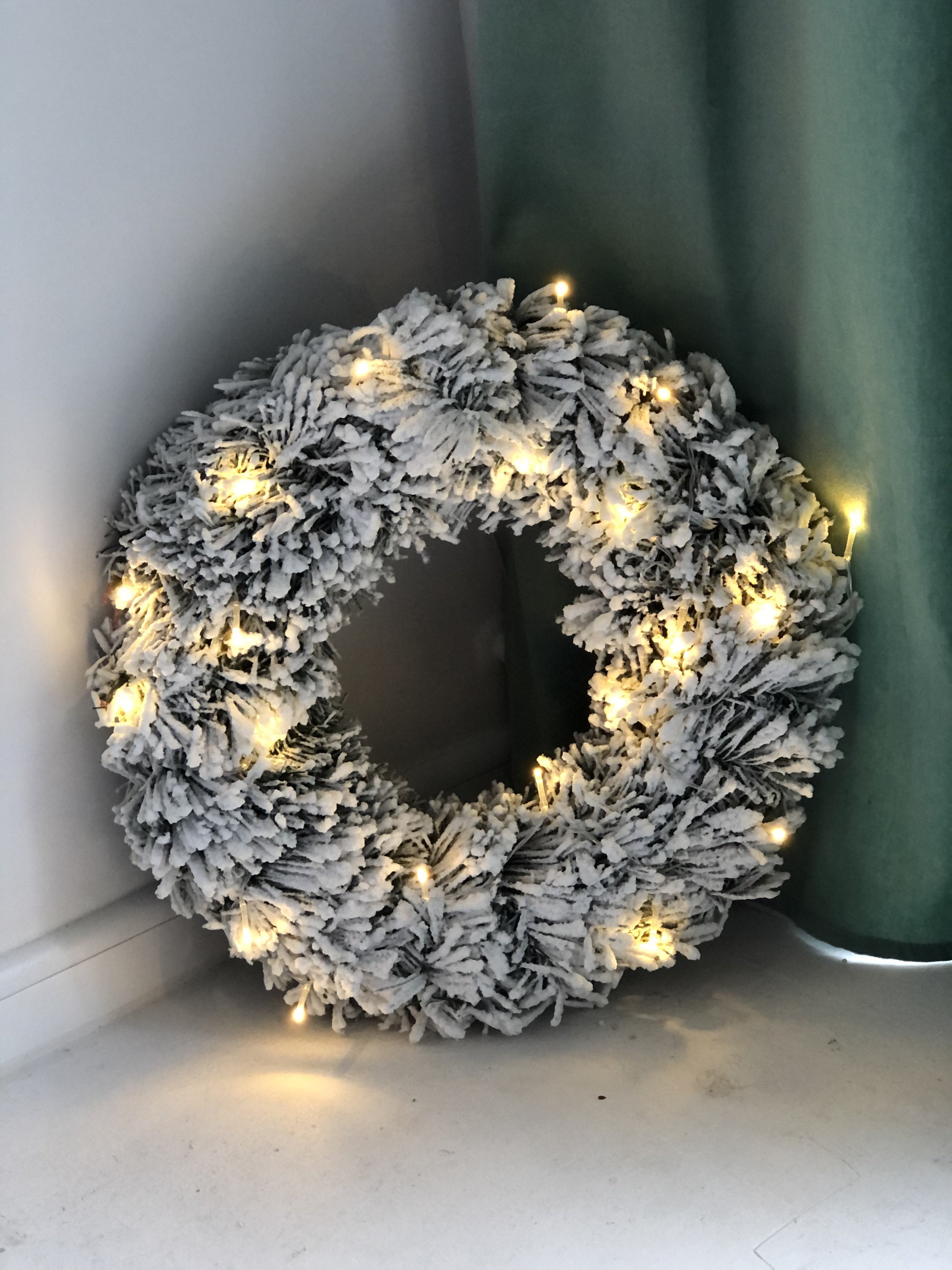 Christmas wreath "White"