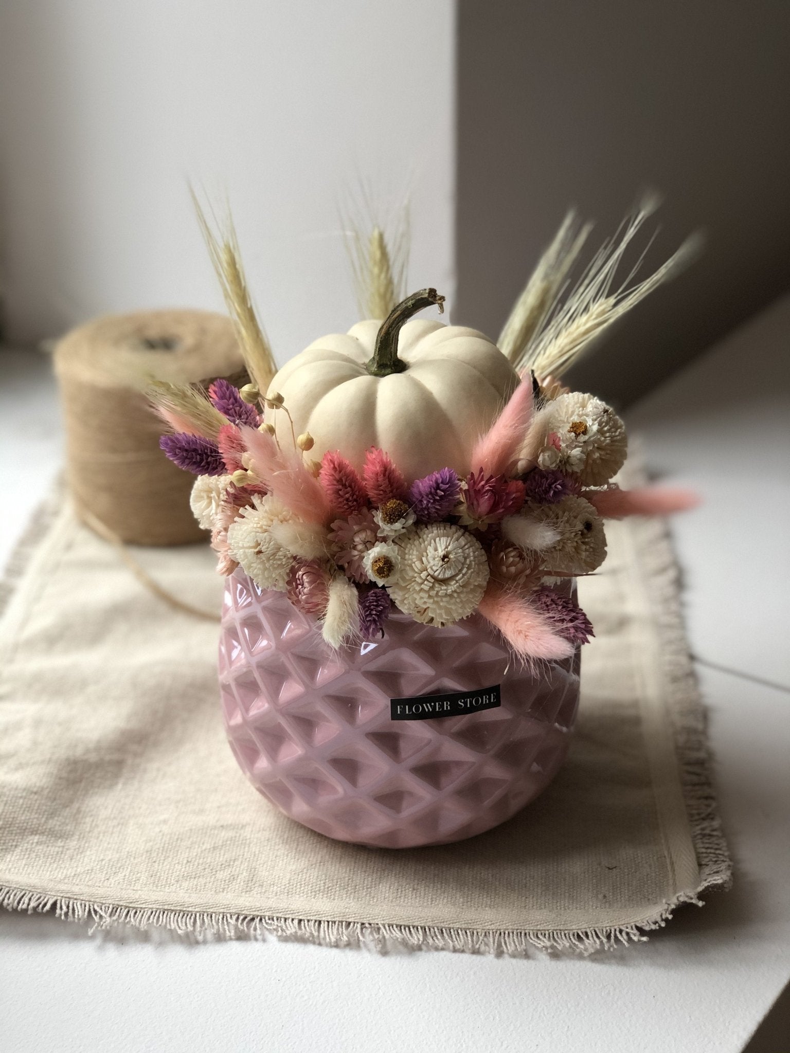 Jesienny róż - dynia - kwiaty Flower Store Warszawa