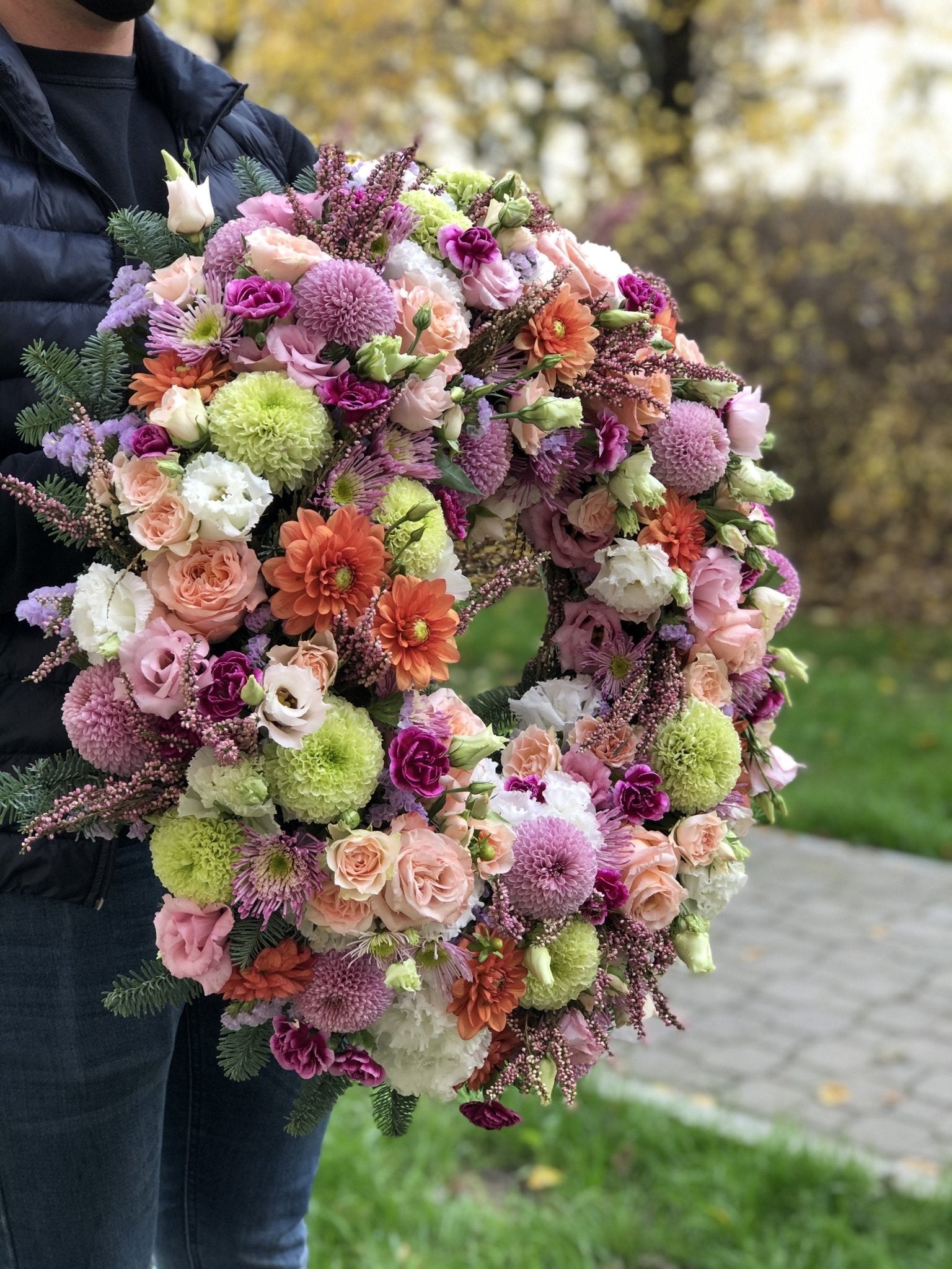 Wieniec Pogrzebowy - kwiaty Flower Store Warszawa